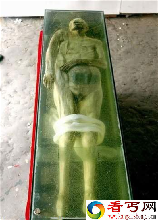 200年古墓女尸依然面色红润 其身份究竟是谁