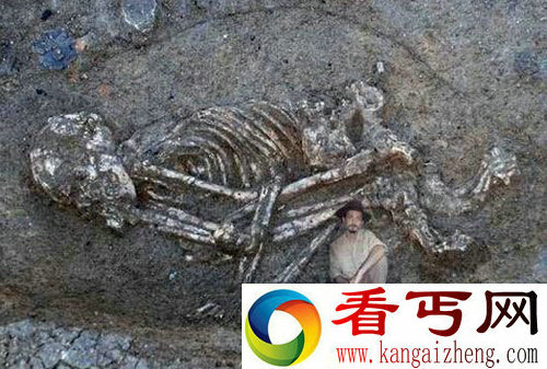 人类史前文明巨人骨骸竟是外星人化石