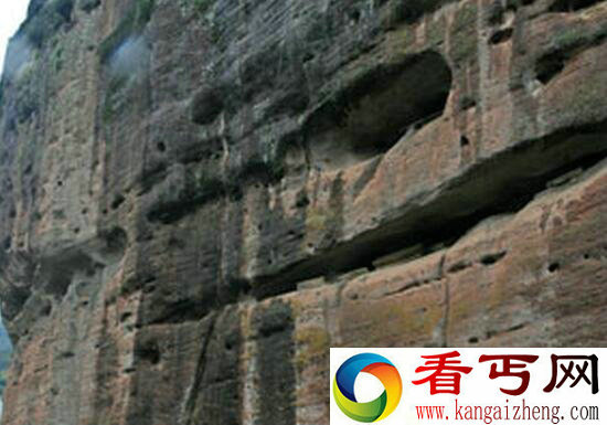 龙虎山悬棺之谜,悬赏四十万仍找不到答案究竟为何