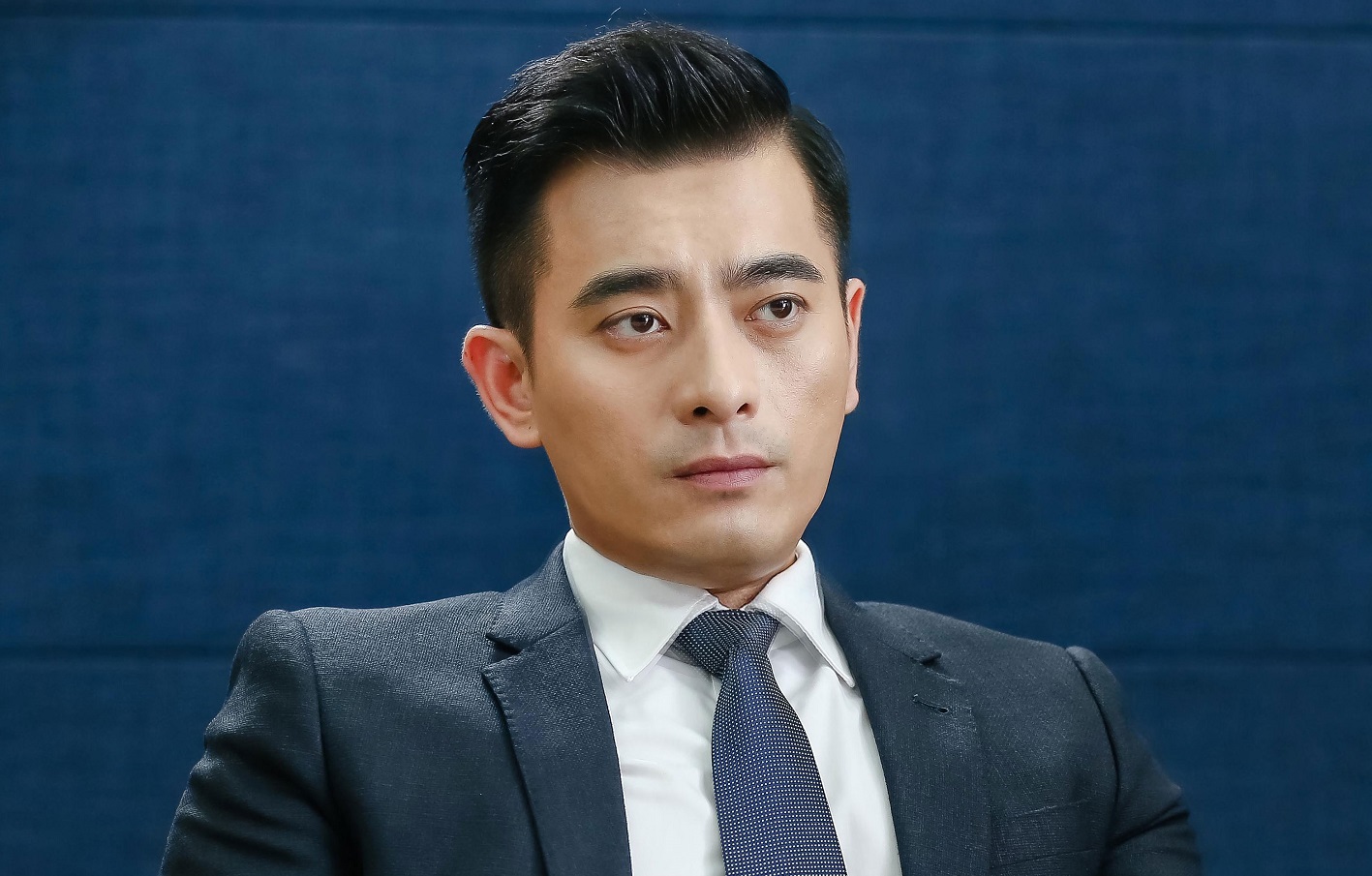 陈龙第一任妻子张远