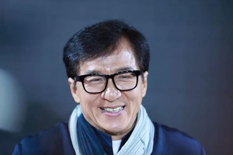 成龙百年后说的是谁，成龙百年之后说的秘密