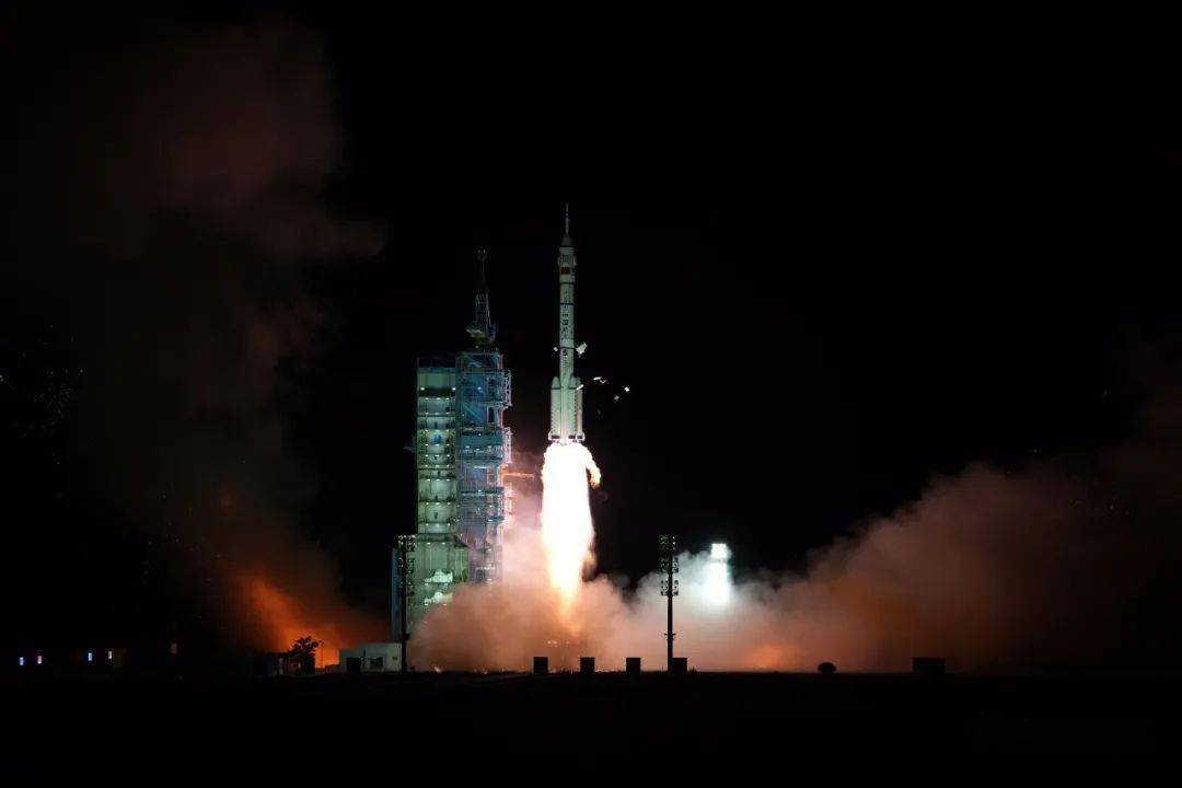 神舟二十三号航天员乘组顺利进驻＂天宫