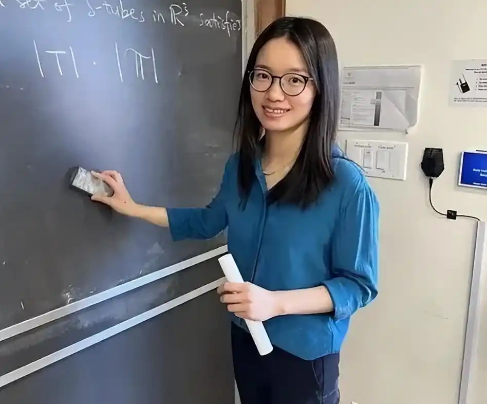 颜宁自嘲“勉强算人才”盛赞王虹是天才
