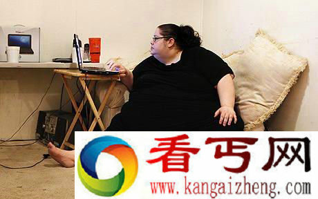 [图文]美国一妇女五百多斤重 欲继续增肥当世界第一胖