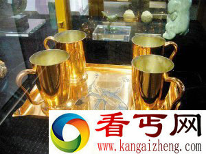 [图文]王光美项链掉入缅甸大海缅方赠金镶红宝石首饰补偿