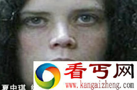 美国街头惊现丧尸女 试图掐死自己的孩子