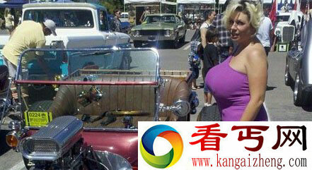 罕见女子超级巨乳自拍照 招摇过市吓死众生