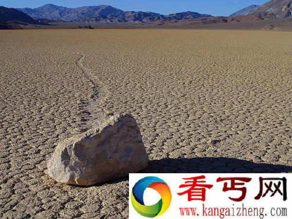 死亡谷里神秘又疯狂的石头 竟自己会走