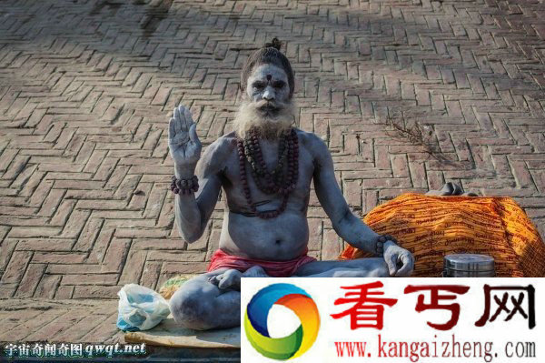 恐怖可怕印度食人族 头骨喝水尸体为床