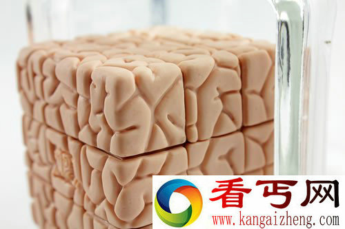 对路 不对色 玩玩“脑子”魔方 简单的讲就是拼接纹路