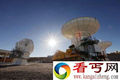 观测到 年轻的行星“狼吞虎咽”恒星气体