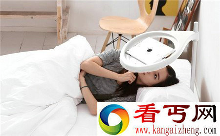 为懒人定制的平板电脑支架