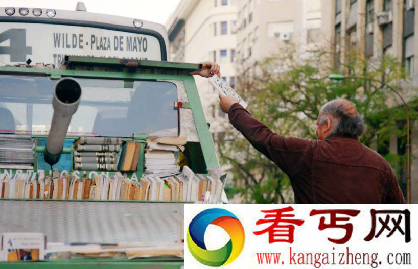 坦克制作的流动图书馆 霸气外露上档次