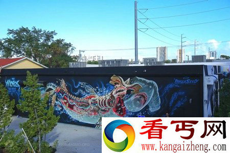 街头解剖艺术绘画 恐怖之中充满艺术气息