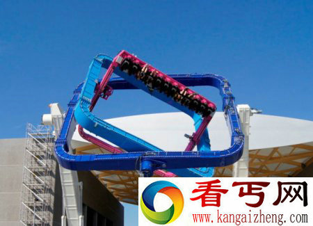瑞典建超惊险的三重环套式大回环游乐设施