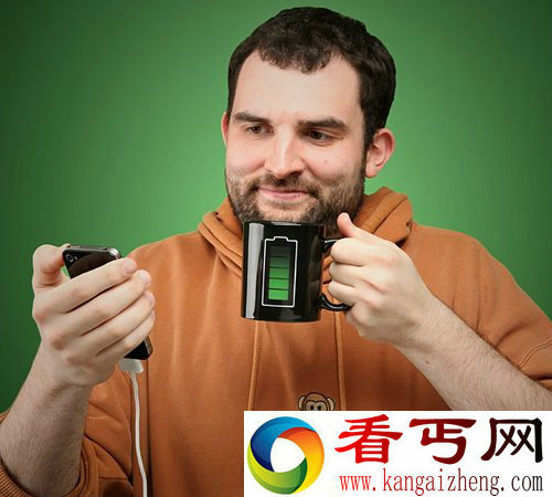 杯子没电了 这个可加温的杯子
