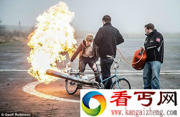 可能是世界上最危险的自行车 将喷气式发动机安装在自行车上
