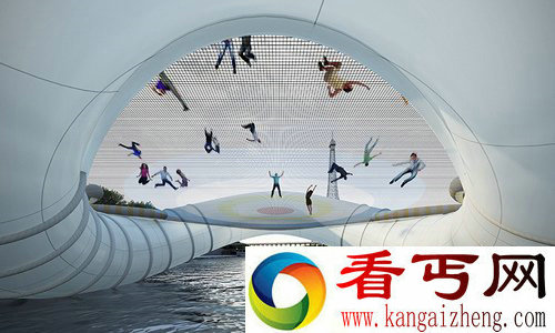 “蹦床桥” 蹦蹦 跳跳 玩着过桥 超级有趣