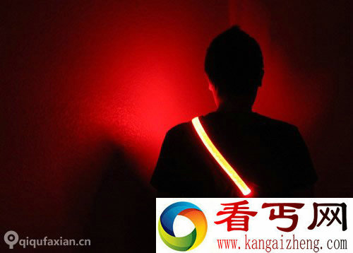 HALO LED运动带 为了安全增强可见性