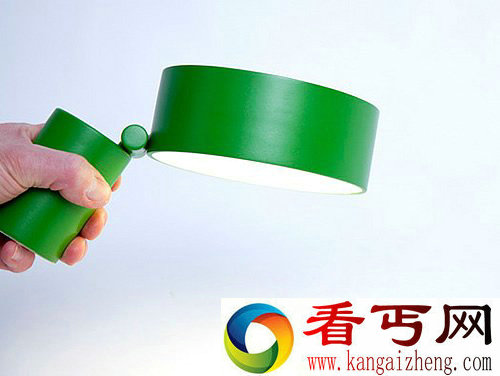 “Lightworks Disc”一小台灯设计是为了增强气氛