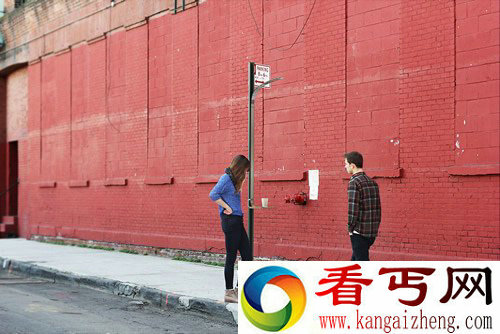 PENSA 太阳能路灯充电站 绿色环保