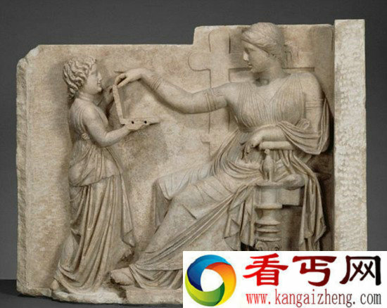 古希腊雕像出现＂笔记本电脑＂ 是穿越者带去的吗？