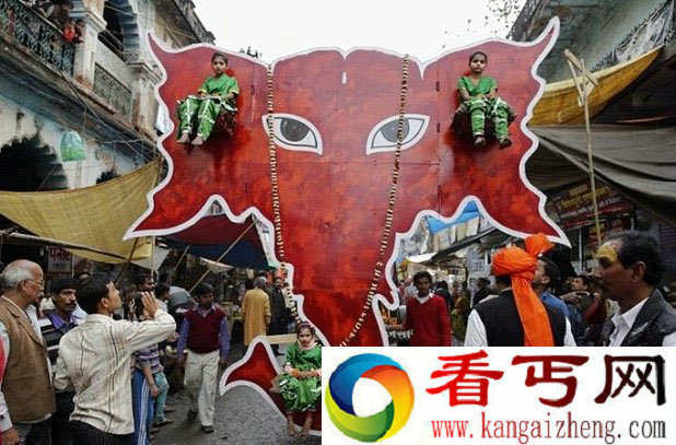[图文]妖魔鬼怪横行的印度教湿婆神节