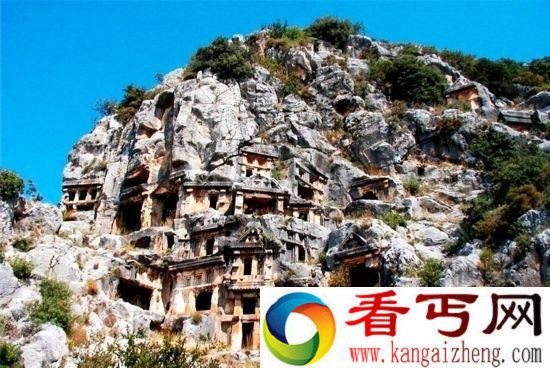 探寻人类远古回忆　走进全球九大洞穴村落