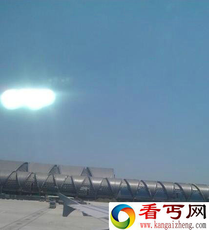 双流机场ufo 成都双流机场ufo事件 实拍双流机场ufo不明飞行物