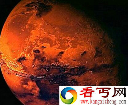 火星人曾建立超智慧文明 神秘金字塔现身火星