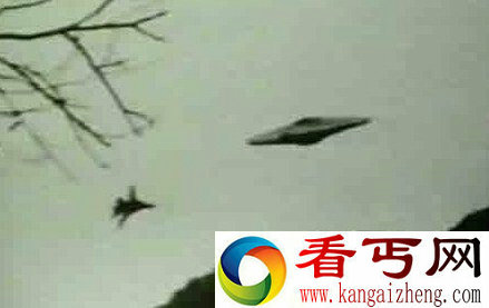 美国战机追踪UFO时发生的恐怖事件 疑遭外星飞碟绑架