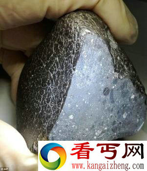 最古老的火星陨石“黑美人”