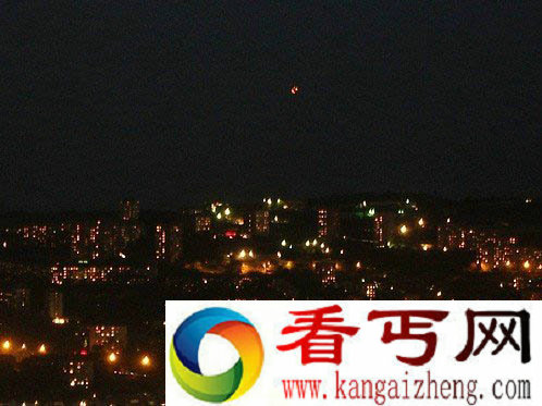 [图文]俄罗斯远东地区目击者拍摄下不明飞行物体