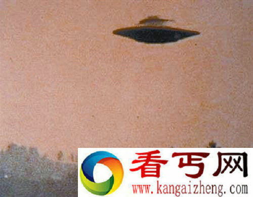 [多图]1998年中国空军大漠追击UFO不明飞行物曝光