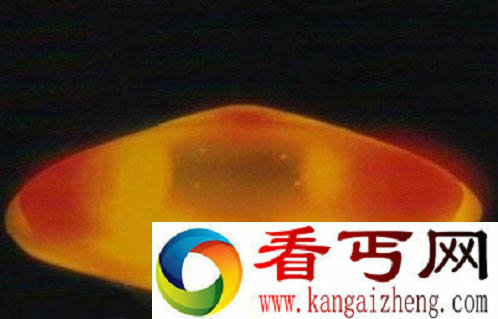 [多图]实拍近30年各国经典UFO照片