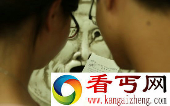 上海惊现自动算命机 只需三元就可知道自己的命运