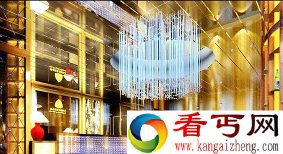 遛狗溜出一个淫窝 警方成功捣毁暗藏淫秽歌厅