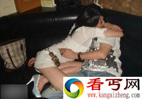 ktv暗夜中堕落的奇异男女