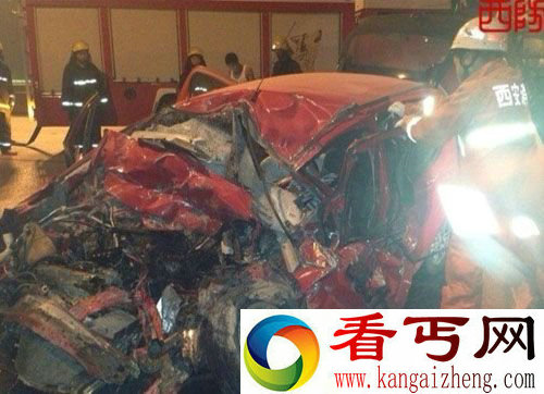 西安东三环昨发生车祸 两车相撞致5人亡