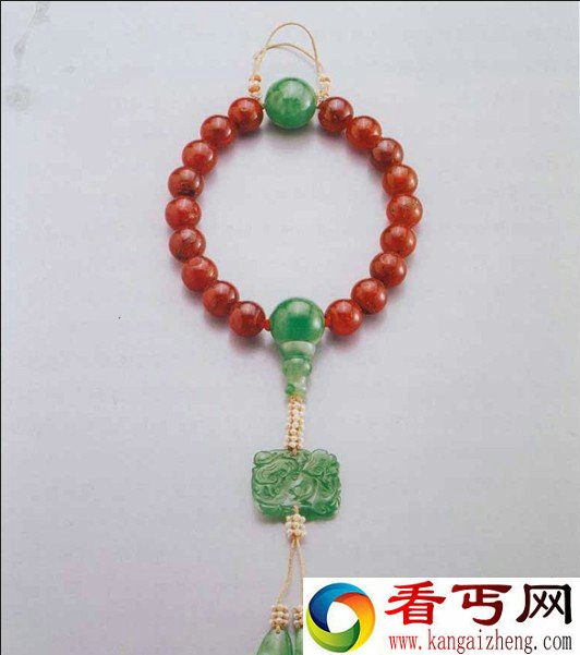 蒋介石究竟带走多少价值连城的宝物呢？