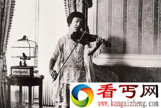 日本皇后轶事 日本皇后生了4胎还是女孩