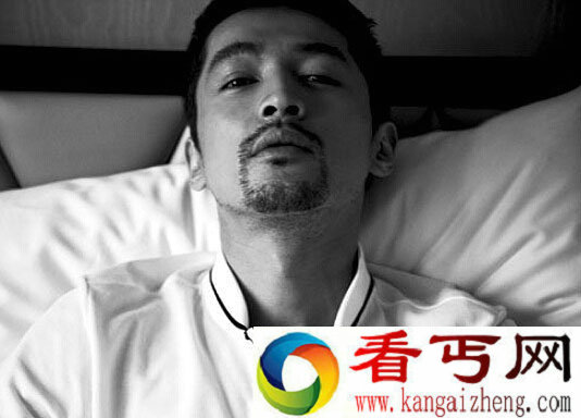 小S称后悔没能请到胡歌录康熙