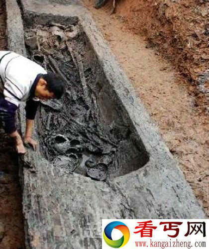 巴蜀人奇特船葬 坚信灵魂永不灭