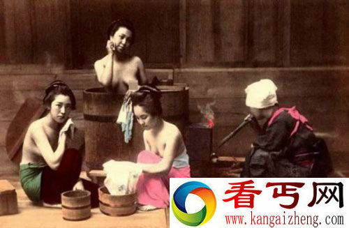 好变态!日本女孩出嫁前要和爸爸一起洗澡