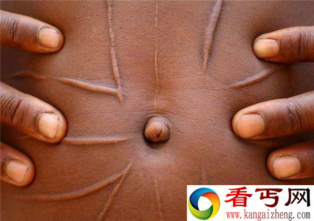 看着都疼！盘点世界上那些折磨人的恐怖习俗