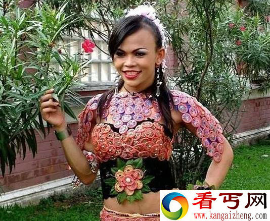 情何以堪！没想到这些居然都是套套做的