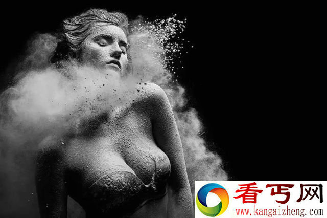 捕捉粉末飞扬的一刻 姑娘竟美成仙了！
