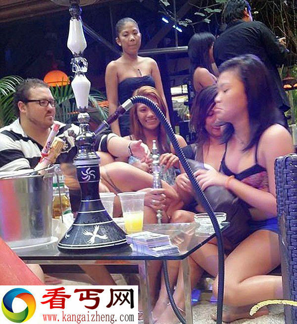 香港英籍高管5天内残忍杀害2名女子藏尸并拍摄“艳照”
