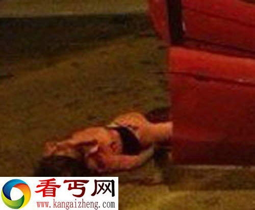 水泥罐车与轿车相撞 致6名90后身亡现场血流一地