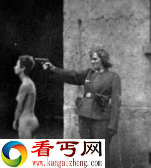 二战纳粹令人发指的暴行枪毙裸体女囚犯